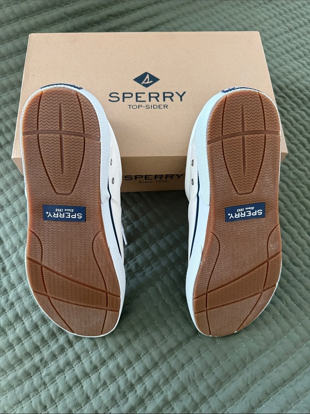 Sperry Men's White Canvas Boat Shoes with Navy Trim Men’s Size 13